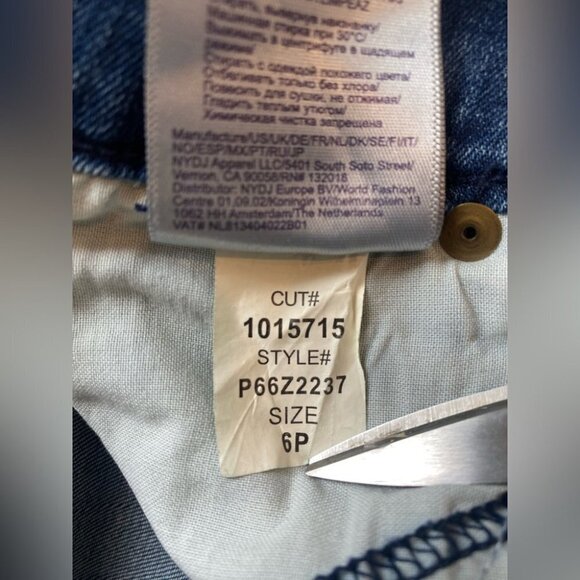 NYDJ Sheri Slim Ankle Palm Dot Embroidery HemJeans - Picture 10 of 15